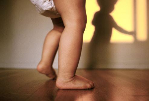 Najčastejšie chyby rodičov v priebehu pohybového vývoja detí do 1 roka